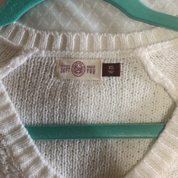 Knitted Sweater - Picture 2 of 2